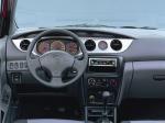 Daihatsu YRV 2000 года